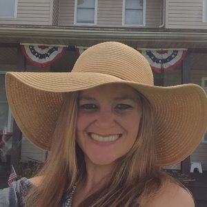 Meet your Posher, Dawn